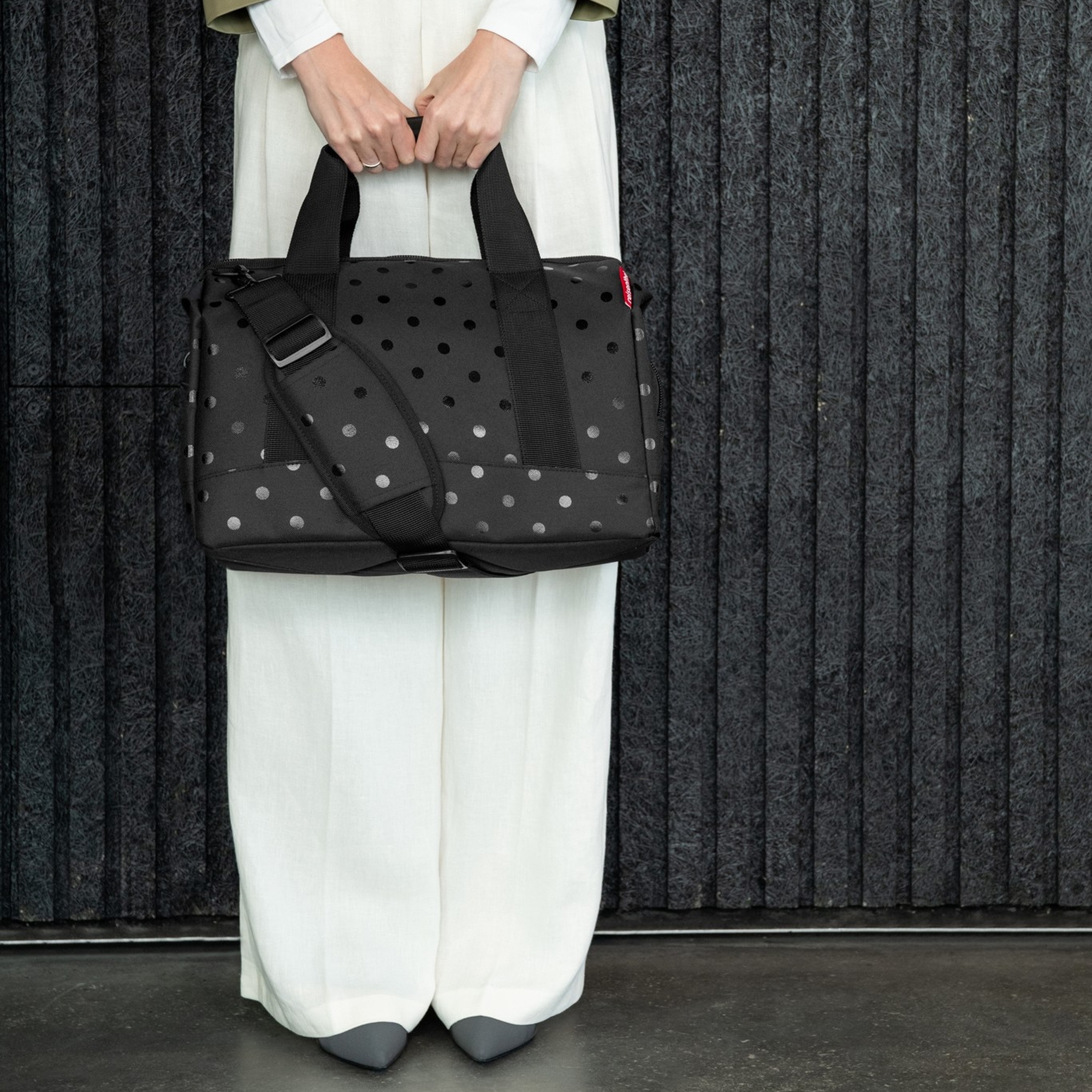 reisenthel - allrounder M - glossy dots black