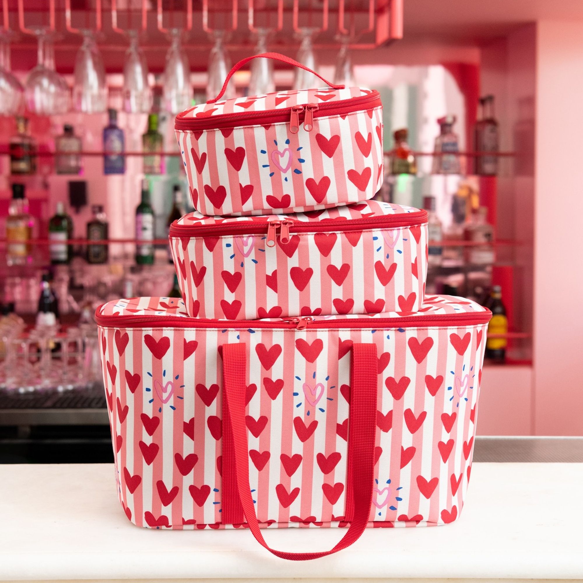 reisenthel - coolerbag - hearts & stripes