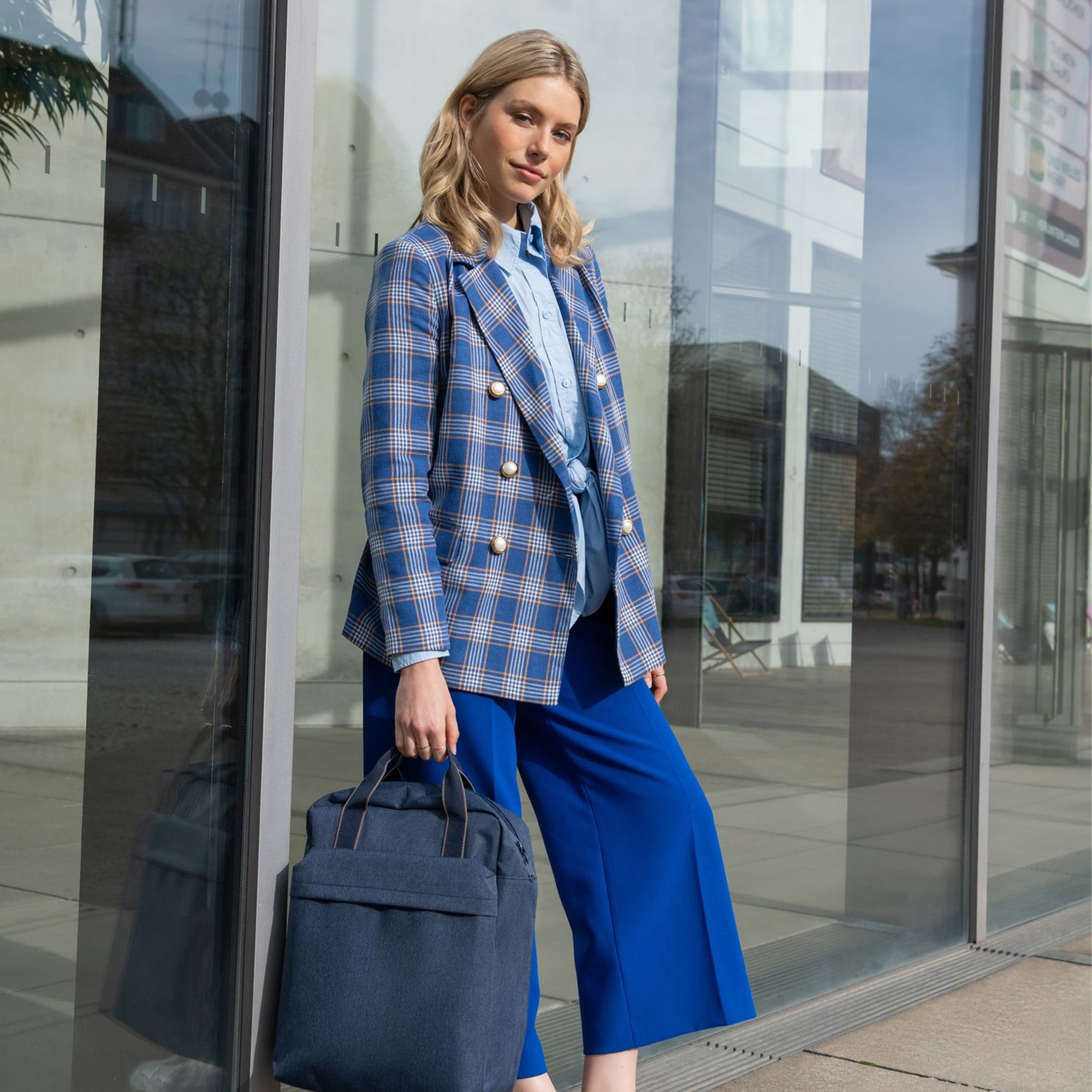 reisenthel - allday backpack m - herringbone dark blue